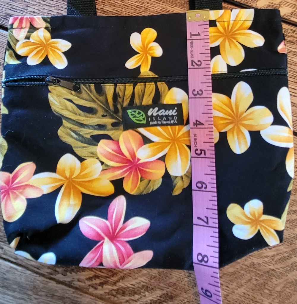 Maui Island Floral Reversable Women's Tote Bag - Picture 4 of 6